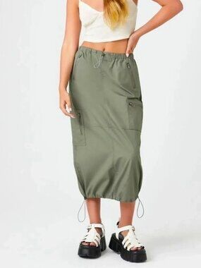 No Boundaries Sz L (11-13) Olive Green Parachute MIDI Skirt NWT